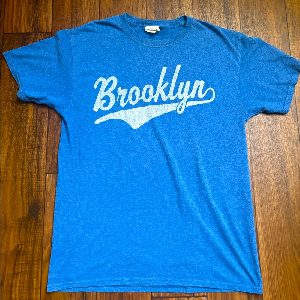 Brooklyn Dodgers Woman Tee * Size XL * Large Front Brooklyn Print